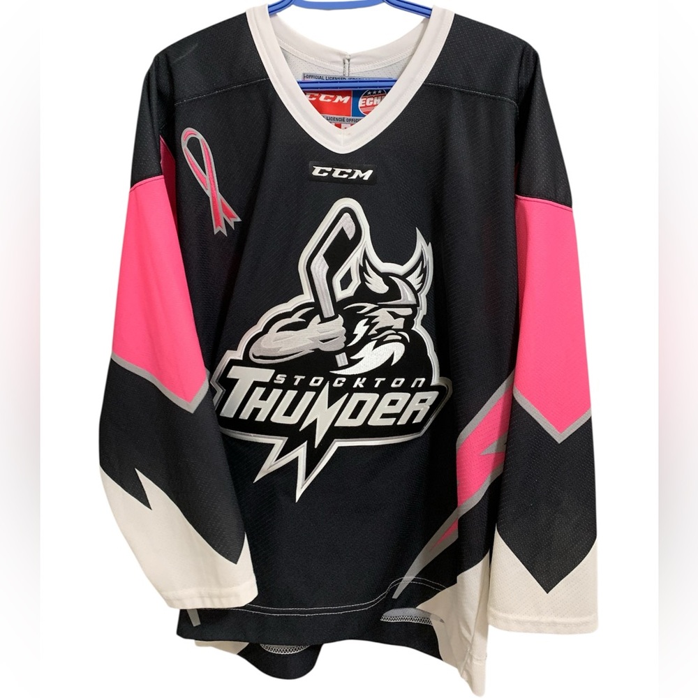 ECHL Stockton Thunder CCM Breast Cancer Edition Hockey Jersey Size Medium